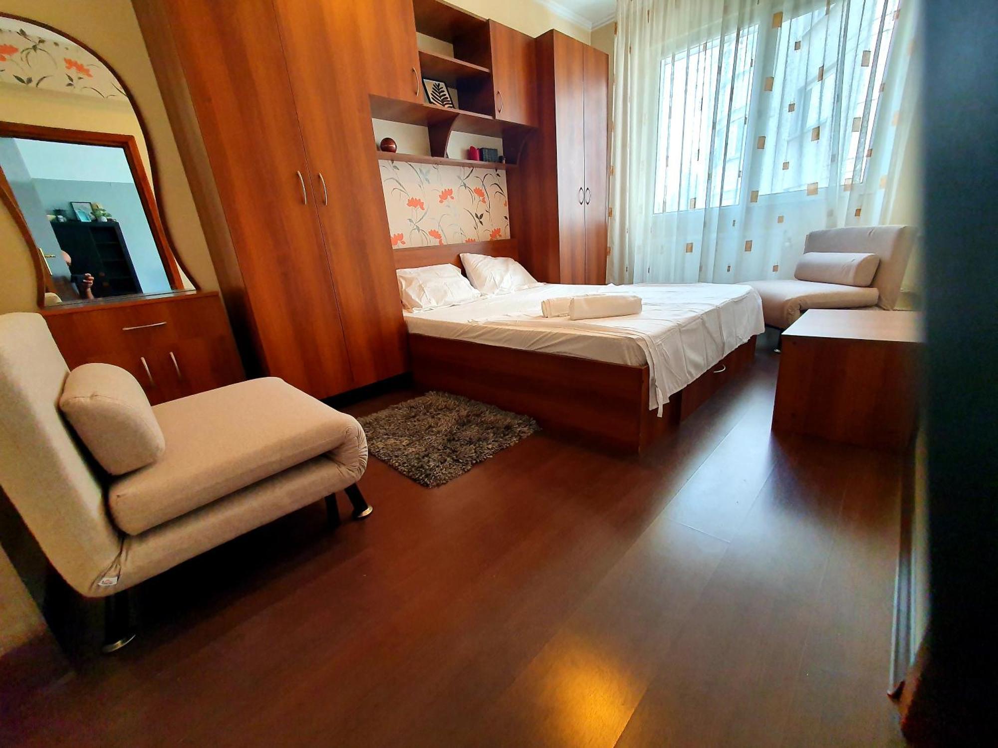 Parliament 1Br Apartment W Self Check In Бухарест Экстерьер фото